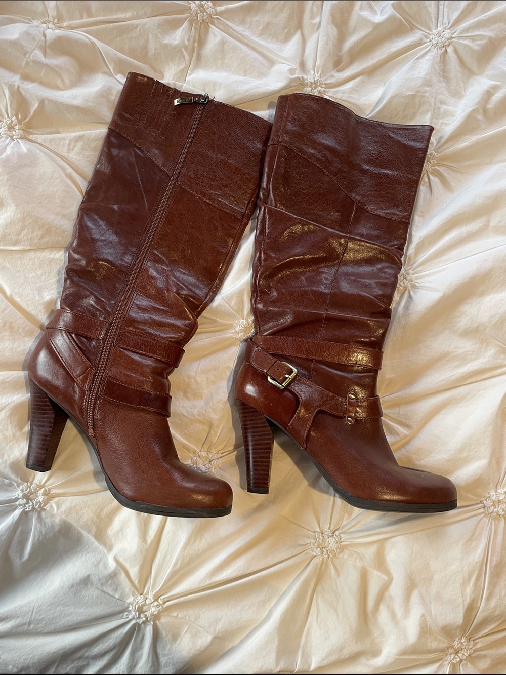🤎 Vintage GUESS knee-high boots 🤎